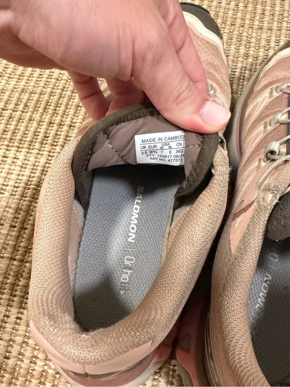 Pink Salomon XT-6 - Picture 3 of 10